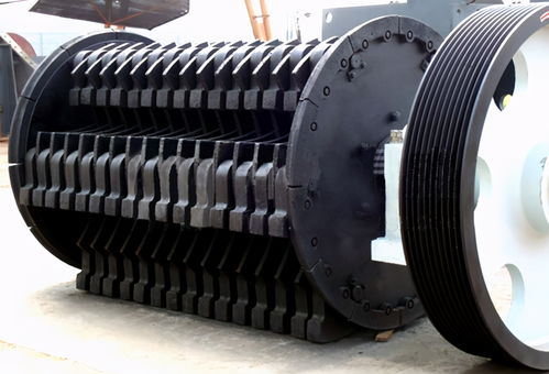 破碎機(jī)錘頭裝多少個 磨損了如何處理